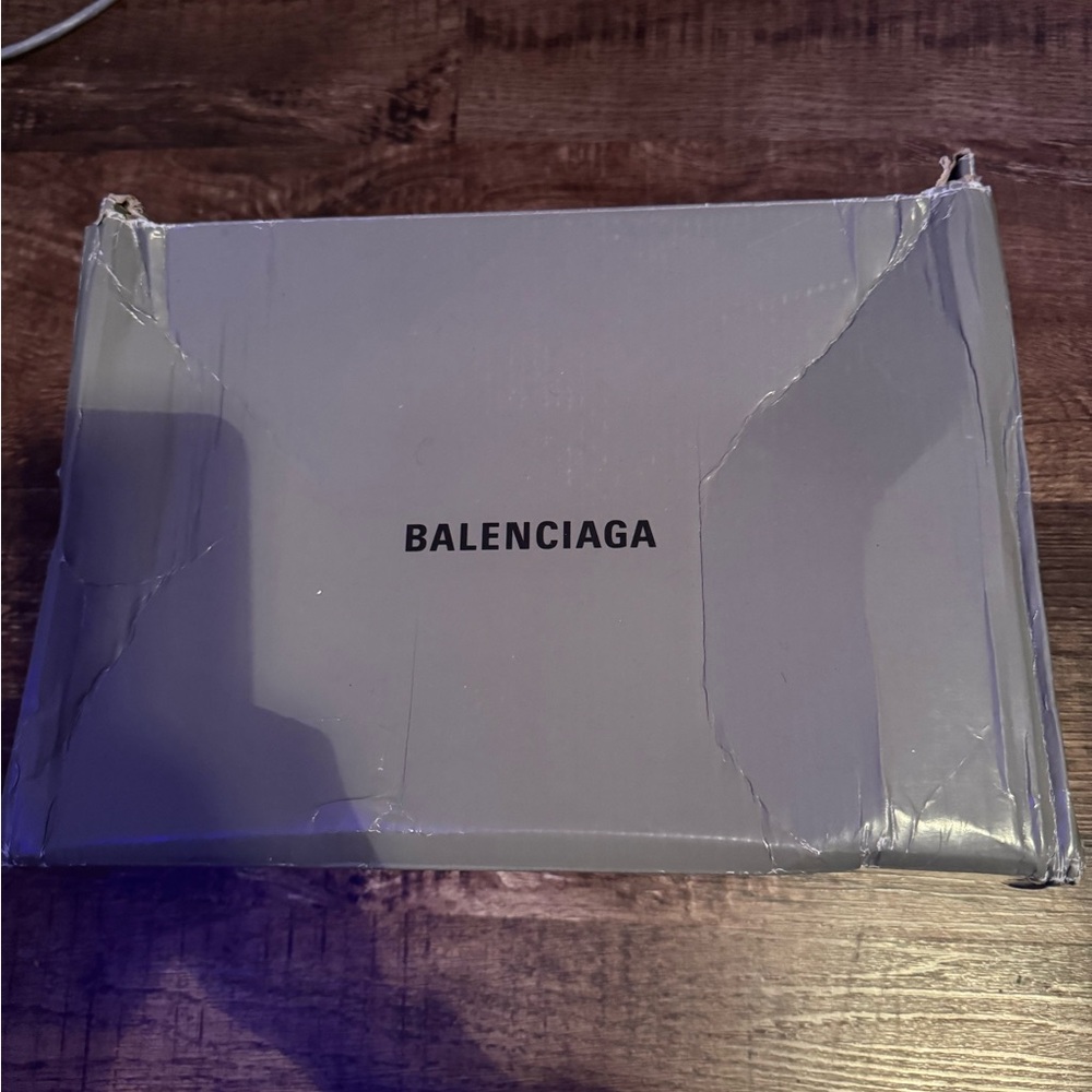 Balenciaga Women Track Sneakers - Picture 2 of 8
